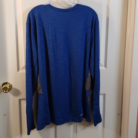 OLD NAVY ACTIVE MENS LONG SLEEVE SHIRT - Picture 3 of 5